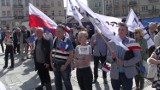 KOD w Kaliszu manifestował na Głównym Rynku [FOTO]