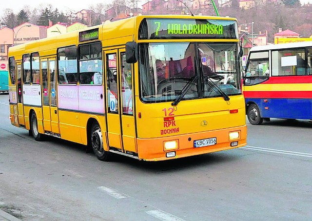 Od kilku tygodni autobusy RPK oszczędzają na niedzielnych i świątecznych kursach