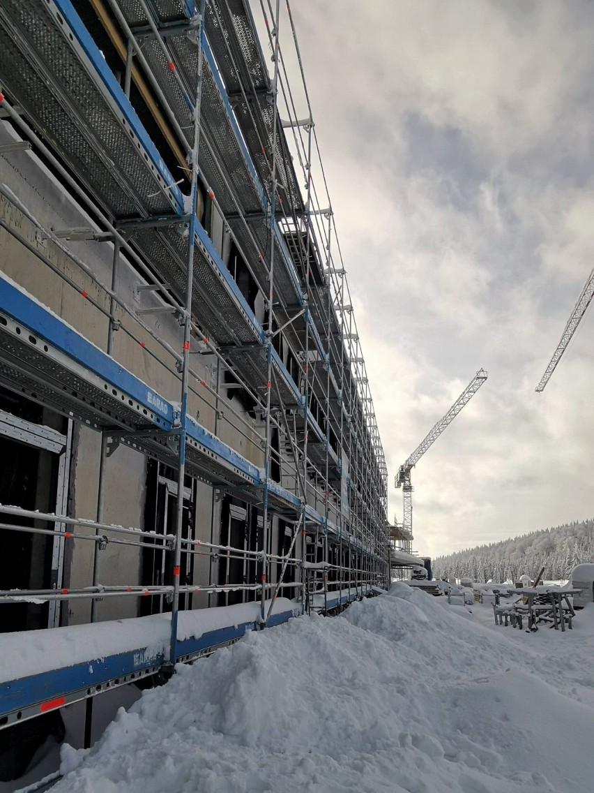 Najnowsze zdjęcia budowy na Polanie Jakuszyckiej. To będzie największy ośrodek narciarstwa biegowego w Europie