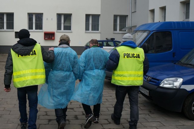 Policja Siemianowice: Pobili kolegę, bo rzekomo okradł mieszkanie