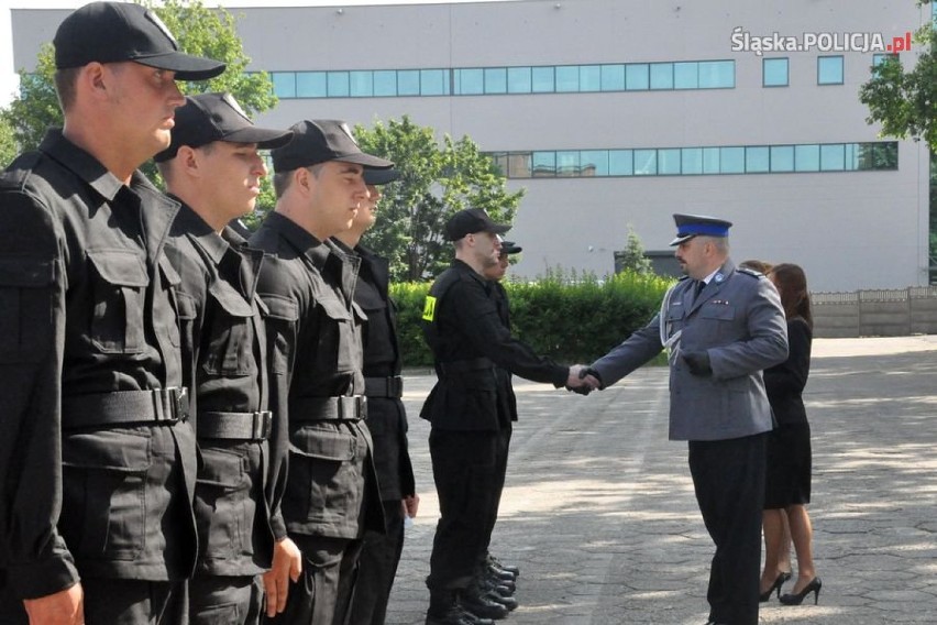 Ślubowanie policjantów w Katowicach.