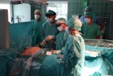 Uniwersytecki Szpital Kliniczny w Opolu. Operacje kardiologiczne w bez otwierania klatki piersiowej. To przełom w leczeniu