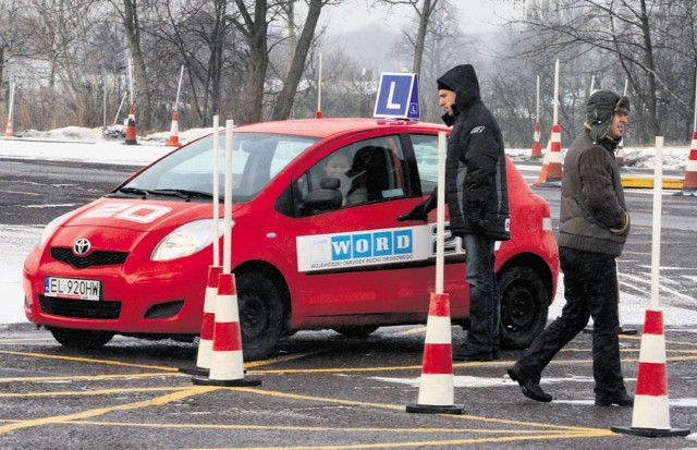 Najtrudniej zdać egzamin na prawo jazdy w Łodzi