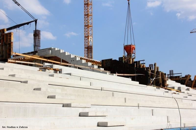 Budowa stadionu Górnika Zabrze: Trybuny rosną [ZDJĘCIA]