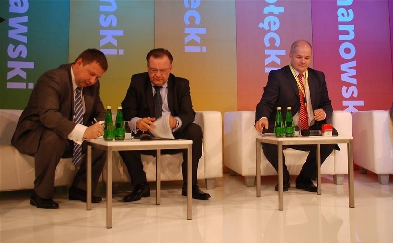 Prezydent Płocka podpisał pre-umowę ws. unijnego dofinansowania remontu &quot;Małachowianki&quot;