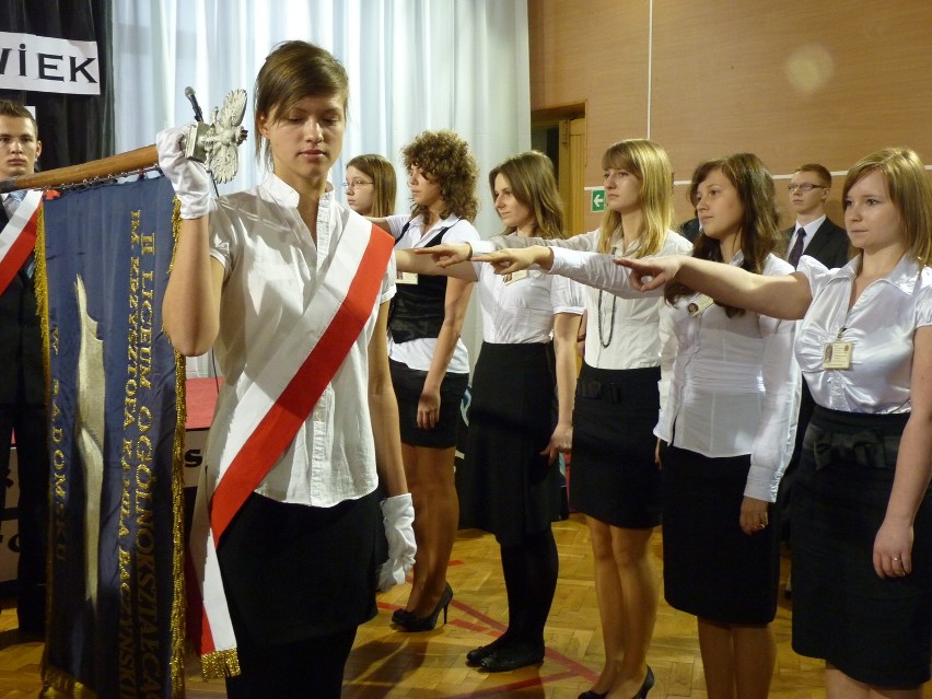 Podczas uroczystości odbyło się ślubowanie pierwszych klas