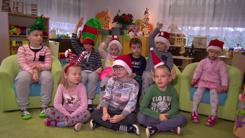 Dzieci z zielonogórskiego przedszkola "Jacek i Agatka"