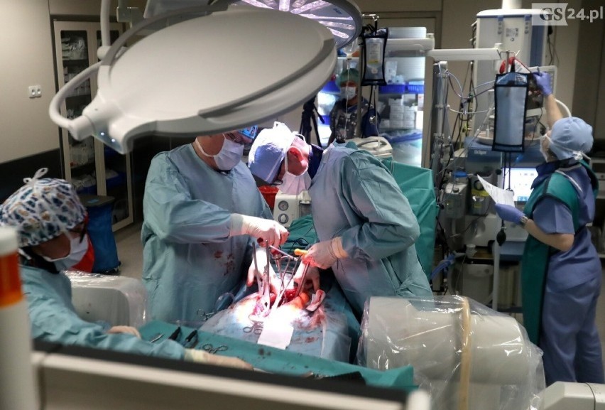 Lekarze WUM przeprowadzili nowatorską operację / zdjęcie ilustracyjne