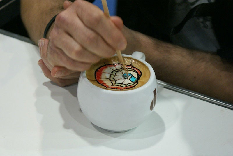 Poznań: Na MTP malują mlekiem na kawie [ZDJĘCIA, WIDEO]