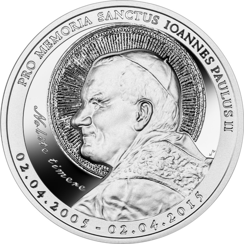 W Warszawie pokazano 10 kg monetę z wizerunkiem Jana Pawła...