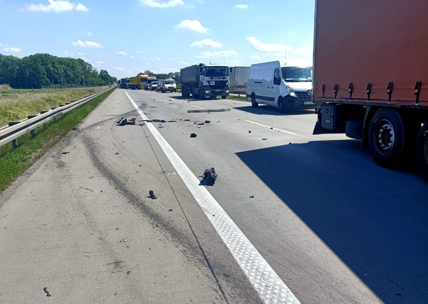 Groźny wypadek na autostradzie A4 pod Wrocławiem, zderzenie...