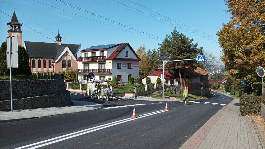Przebudowa drogi powiatowej w Gierczycach,...
