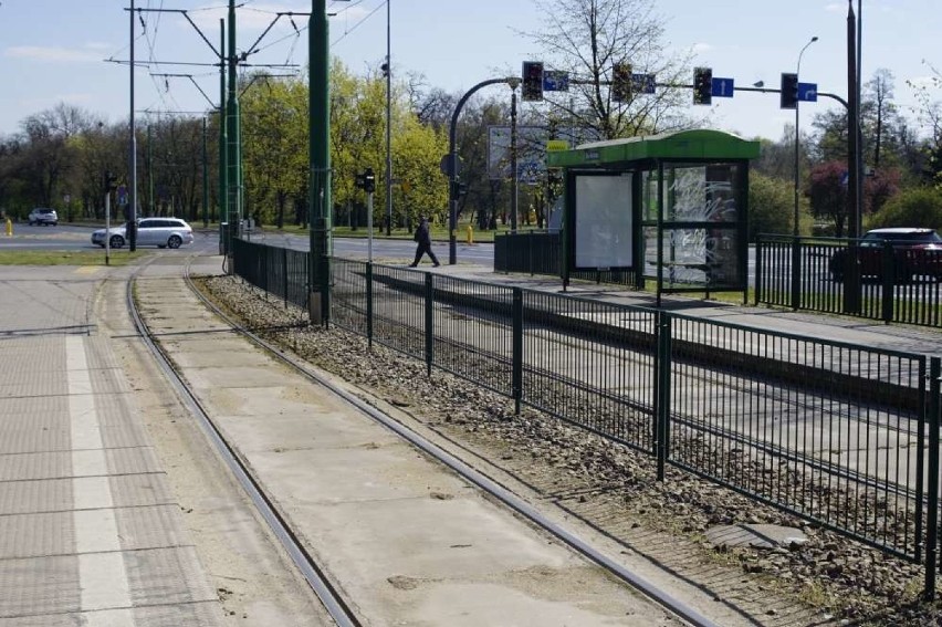 Kompleksowa wymiana sieci trakcyjnej na Warszawskiej i węzła...