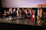 Jasełka w wykonaniu uczniów z Brzozy w krotoszyńskim kinie "Przedwiośnie"