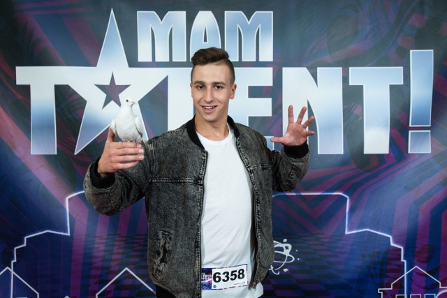 Iluzjonista Bartosz Lewandowski wystąpi 8 września w "Mam talent" w TVN.