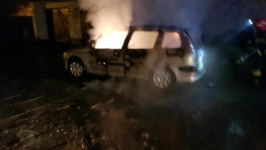 Podpalenie auta w Jastrzębiu