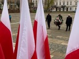 Święto Niepodległości 2020 w Kielcach. Msza w katedrze, wieńce przy pomnikach [ZDJĘCIA] 