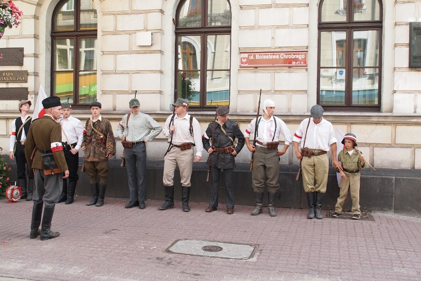 W ten sposób rocznicę Powstania Warszawskiego w Gnieźnie...