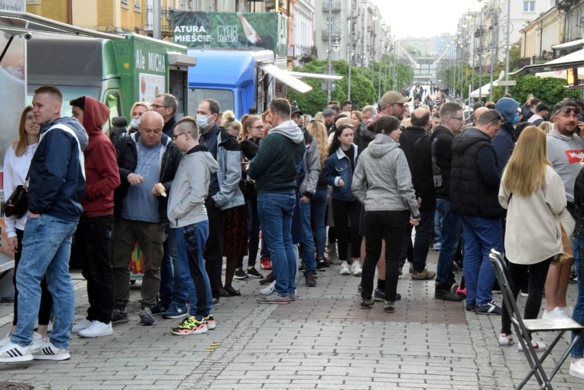 Trwa Street Food Polska Festival w Kielcach. Są smaki z całego świata (ZDJĘCIA)