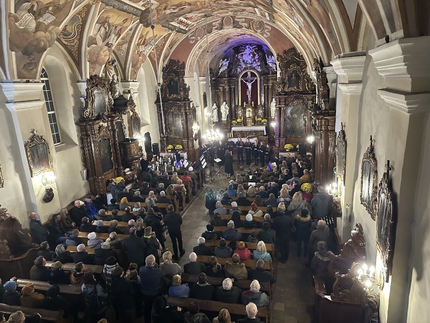 Koncert Cecyliański 2023 w kościele o. Franciszkanów w Wieluniu