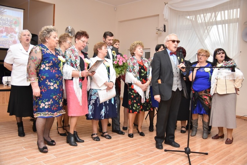 Klub Miłośników Tradycji Wiejskiej w Lutomi świętował 10-lecie (ZDJĘCIA)