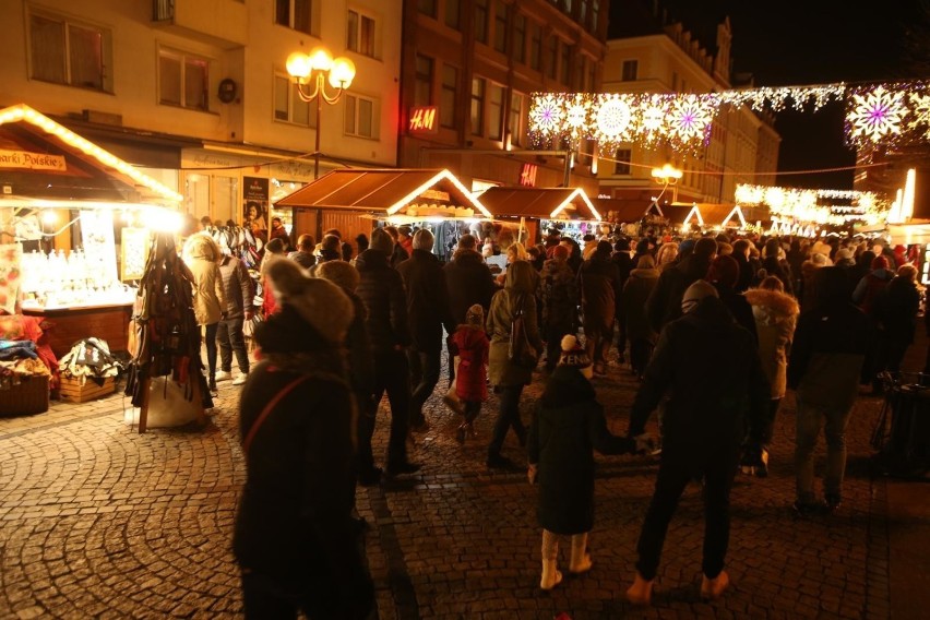 Tak wyglądał Jarmark Bożonarodzeniowy we wrocławskim Rynku...