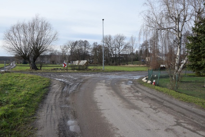 Powiat planuje remont drogi w Robaczynie w gminie Śmigiel