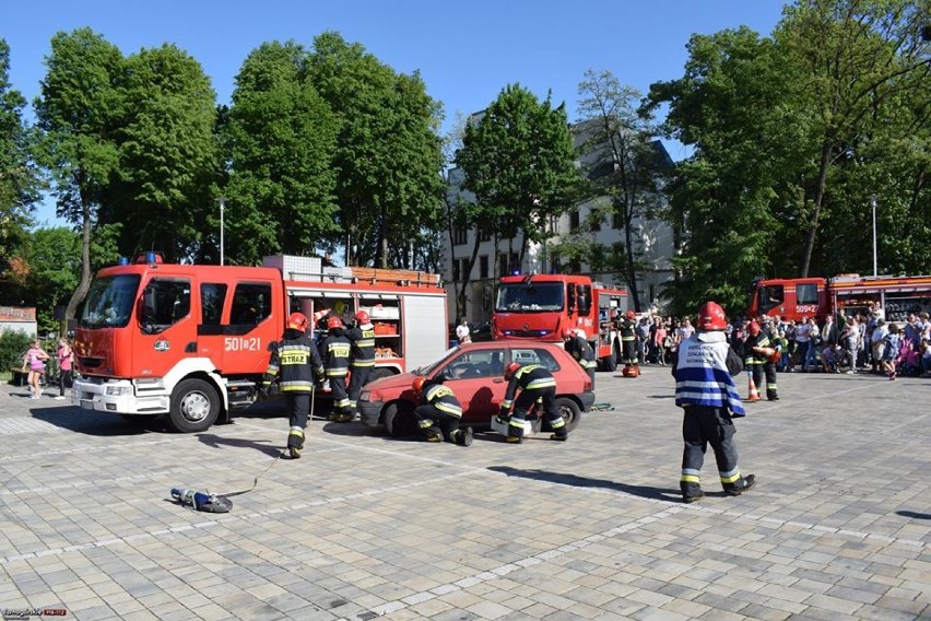 III Festyn Strażacki w Lublińcu. Miejscowa OSP zorganizowała, a miejscowa PSP dała pokaz [ZDJĘCIA]