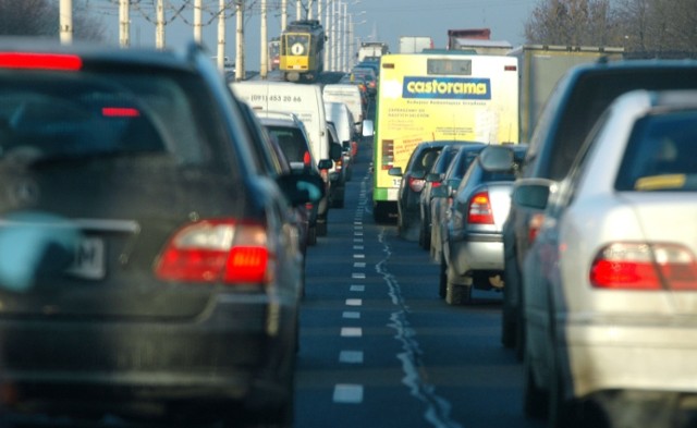 Zwężenie na Gdańskiej w związku z budową kładki