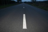 Mieszkańcy powiatu świeckiego chcą linii na drogach, ale to nie takie proste