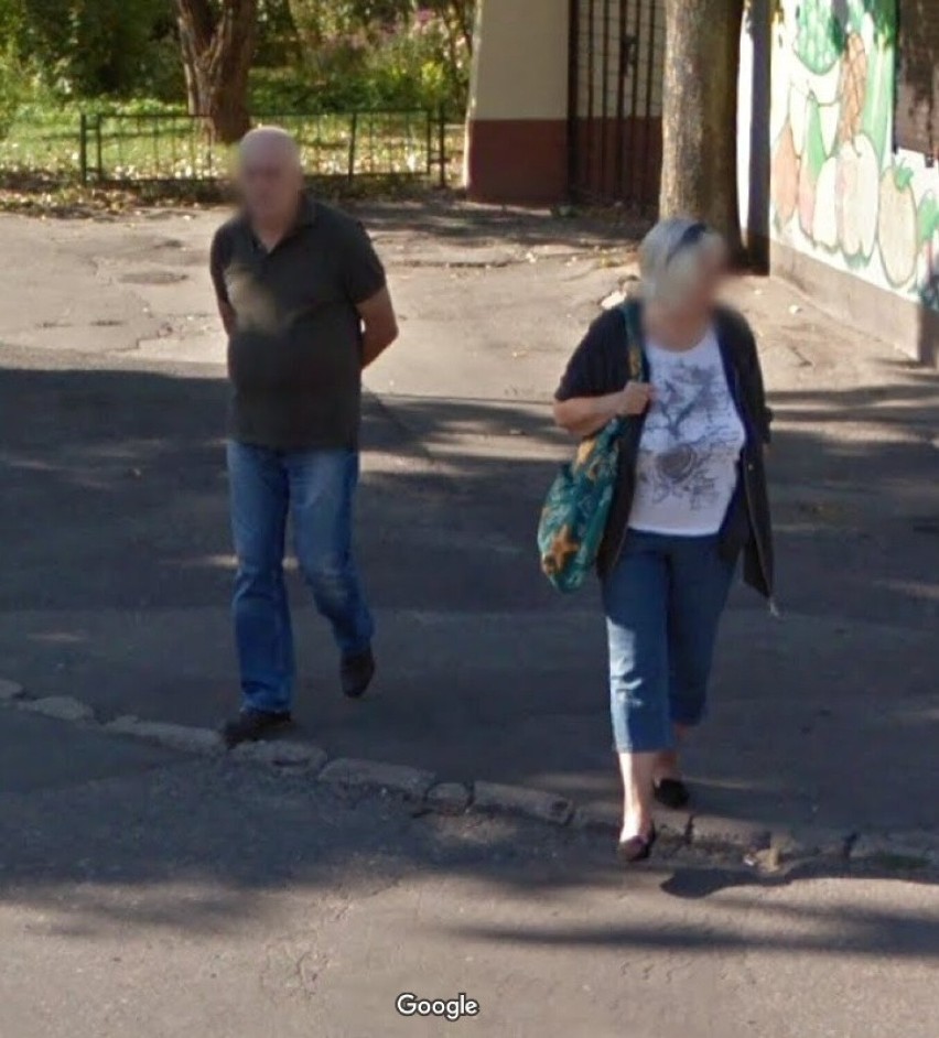 Moda na Tatarach. Kamery Google Street View uchwyciły codzienne stylizacje mieszkańców „robotniczej” dzielnicy Lublina. Modnie? Zobacz