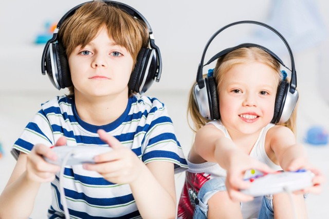 Naukowcy sprawdzili, jaki wpływ na inteligencję najmłodszych mają: granie w gry wideo, oglądanie telewizji i spędzanie czasu w internecie.