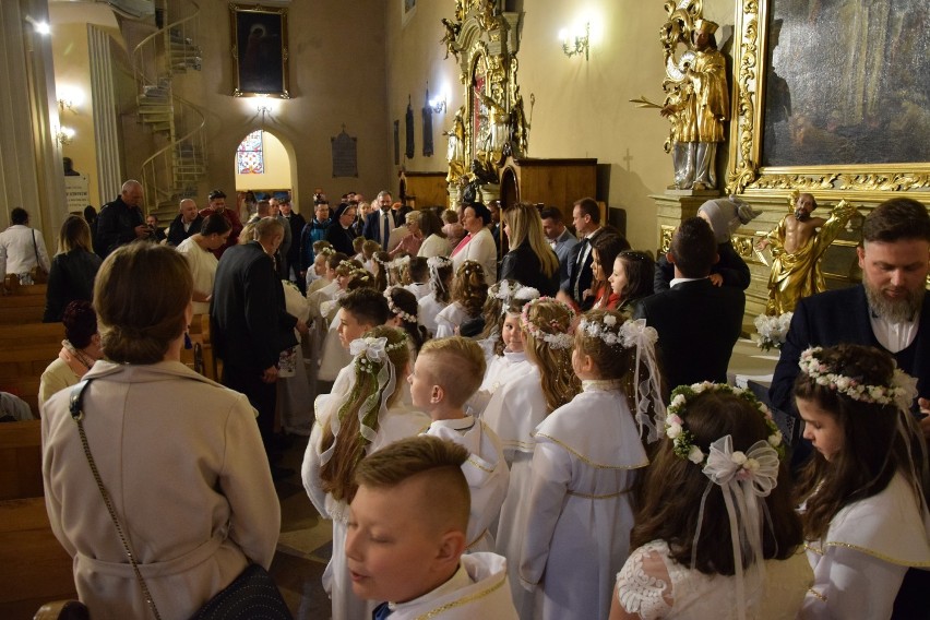 Pierwsza Komunia Święta w Parafii Katedralnej św. Mikołaja w...