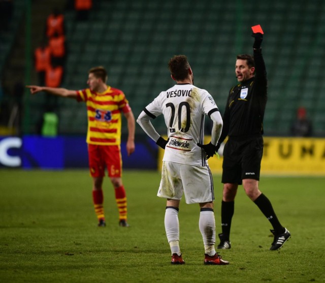 Legia Warszawa - Jagiellonia Białystok 0:2. Mistrzowie Polski gorsi od lidera Ekstraklasy