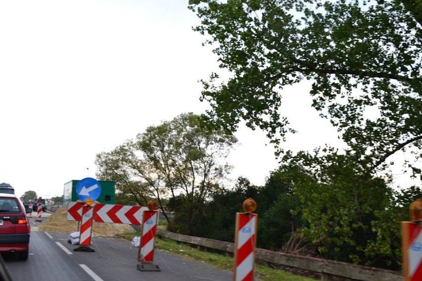 Chocz. Rozpoczął się remont mostu na Prośnie