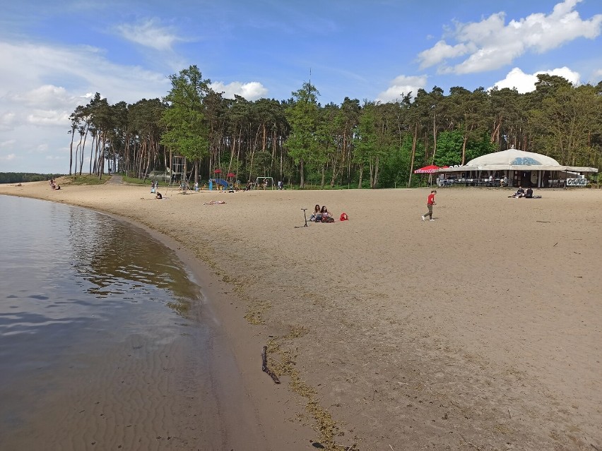 Ślesin to urocze miasteczko turystyczne, położone na północ...