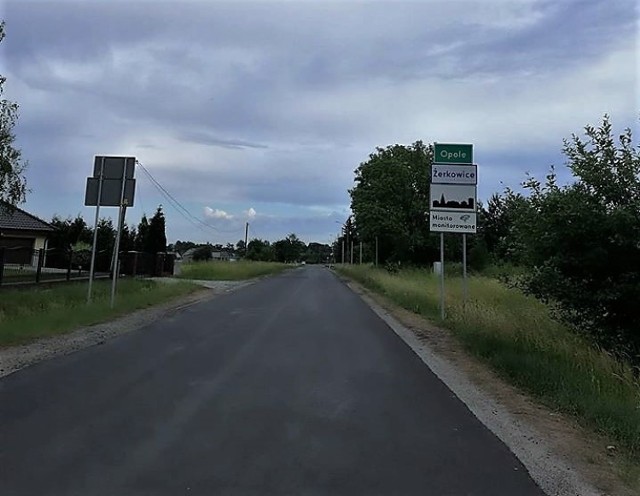 Ulica Niemodlińska w Żerkowicach