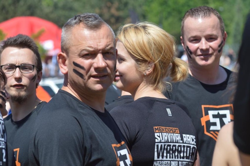 Grupa „Dziadowa Kłoda Biega” na Men Expert Survival Race we Wrocławiu