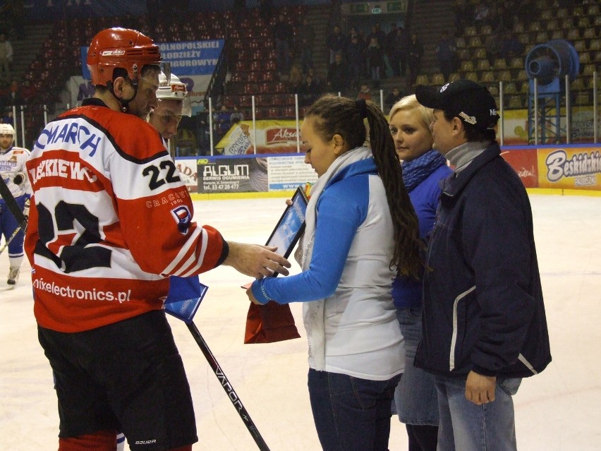 Hokejowe derby Malopolski: Aksam Unia Oświęcim lepsza od Cracovii  [ZDJĘCIA]