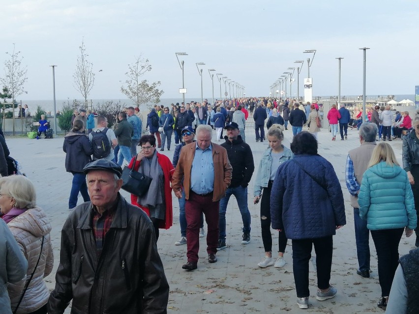 Wyjątkowo ciepła niedziela, w Kołobrzegu oznaczała tłumy...