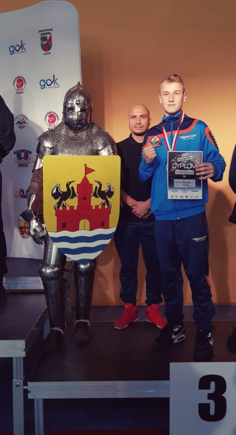 Gniezno. Gnieźnieńscy zawodnicy z medalami Mistrzostw Polski Młodzików w boksie!