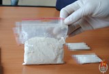 Narkotyki w Mińsku Mazowieckim. Policjanci znaleźli amfetaminę pod podłogą