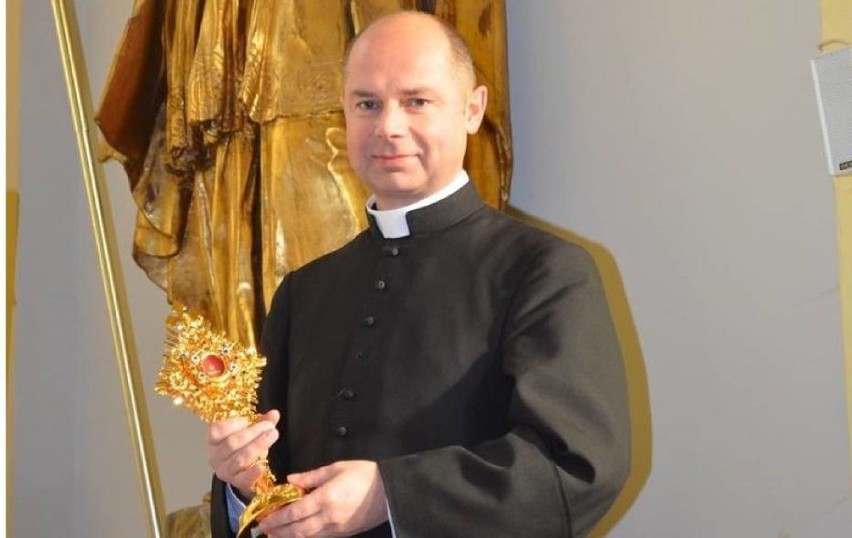 ks. kan. Stanisław Brasse, proboszcz parafii św. Mikołaja w...
