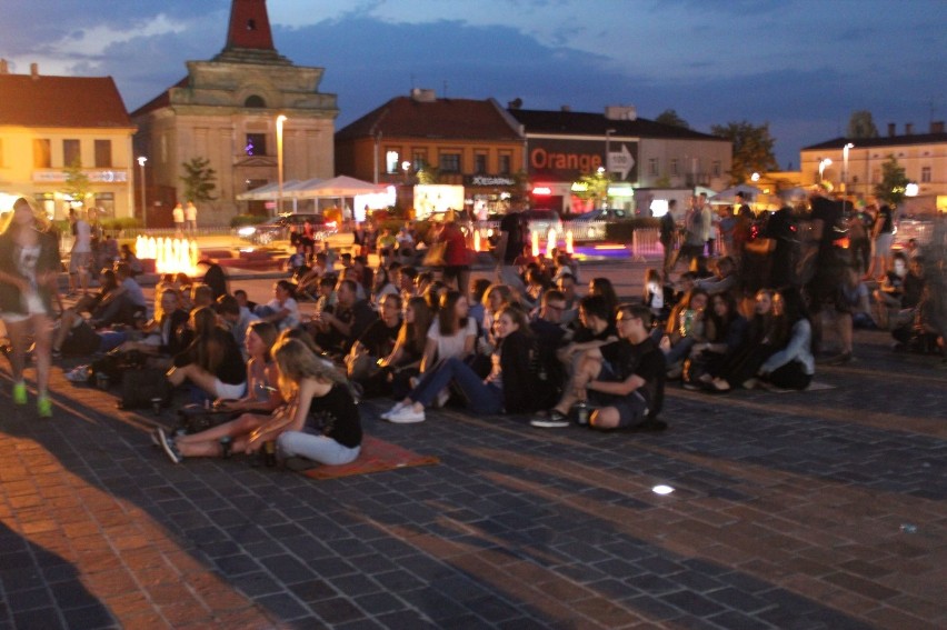 Kolejny seans kina na leżakach odbył się w Tomaszowie. W lipcu kolejna projekcja [ZDJĘCIA]