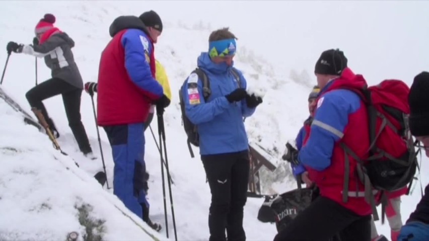 GOPR Karkonosze - oddali hołd kolegom, którzy zginęli w...