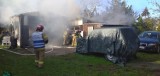 Pożar warsztatu samochodowego w Piaskowcu.Jedna osoba poparzona