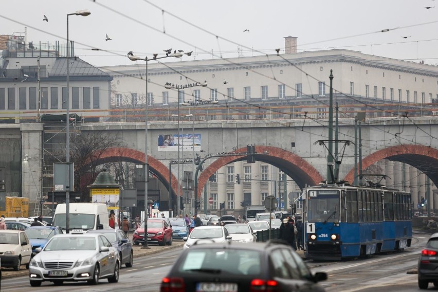 Grzegórzki. Konserwator nie zgodzi się na taką przebudowę wiaduktu, która oznaczałaby rozbiórkę jego konstrukcji