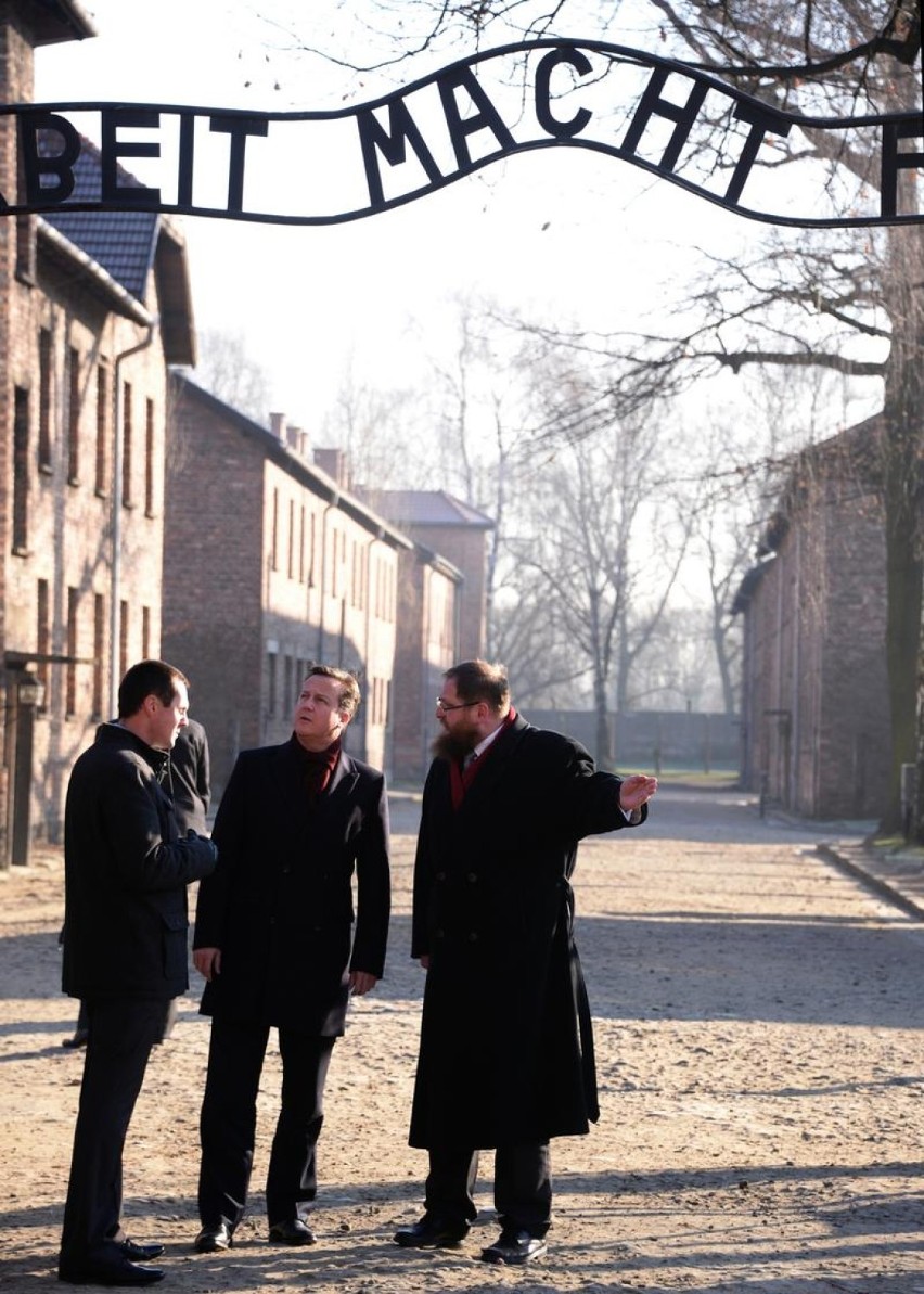 Premier Wielkiej Brytanii odwiedził były obóz Auschwitz-Birkenau.