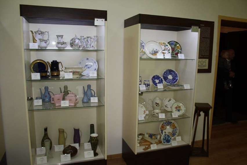 Wystawa ceramiki w Muzeum Historii Przemysłu w Opatówku
