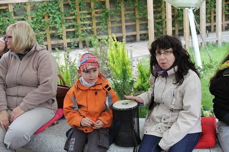 Warsztaty bębniarskie w Miejskim Domu Kultury w Świebodzicach. Zobacz zdjęcia